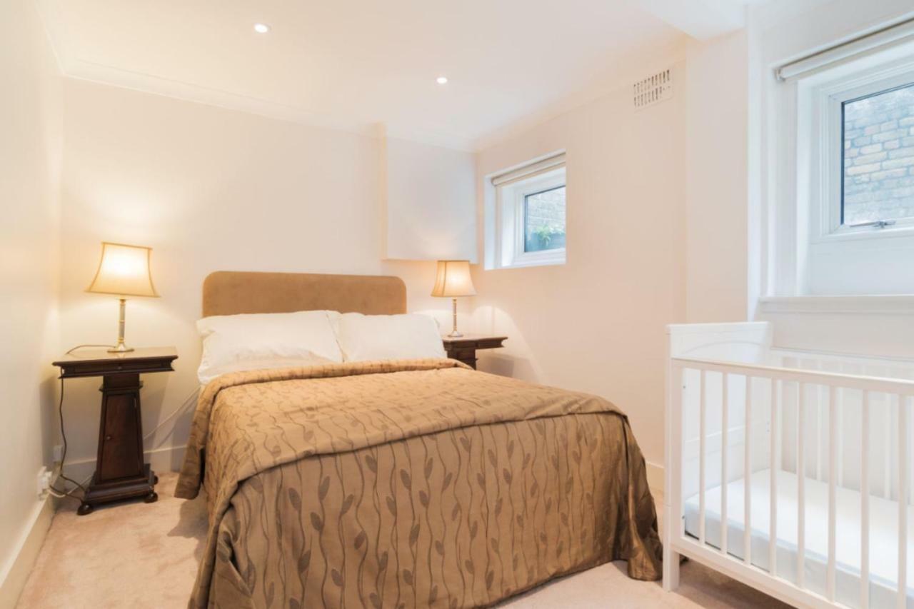 Shooters Hill Aparts Hotel London Exterior photo